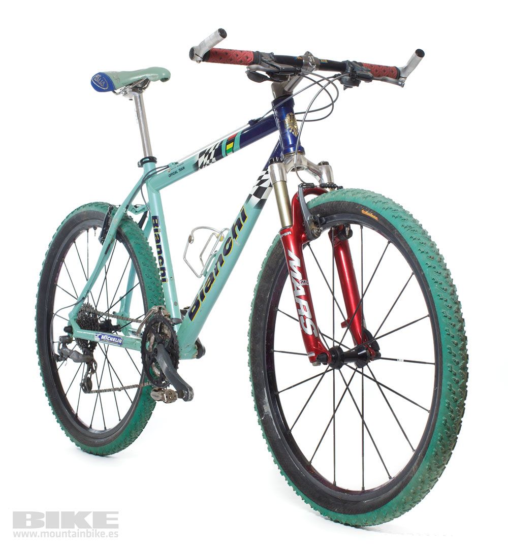 Galería Las bicis de Hermida: Bianchi Replica Team 2002