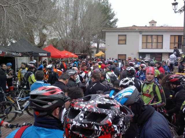 Marcha de bikers en Orusco de tajuña organizado por el club Mtb Los Jabatos de Orusco