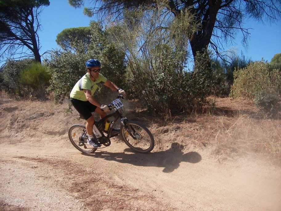 PROBANDO NUESTRAS  BICICLETAS ELECTRICAS EN CARRERAS