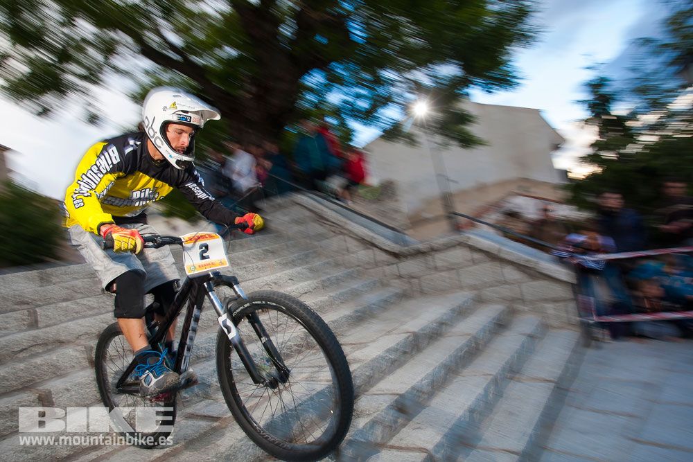 Descenso nocturno Test The Best 2014-1