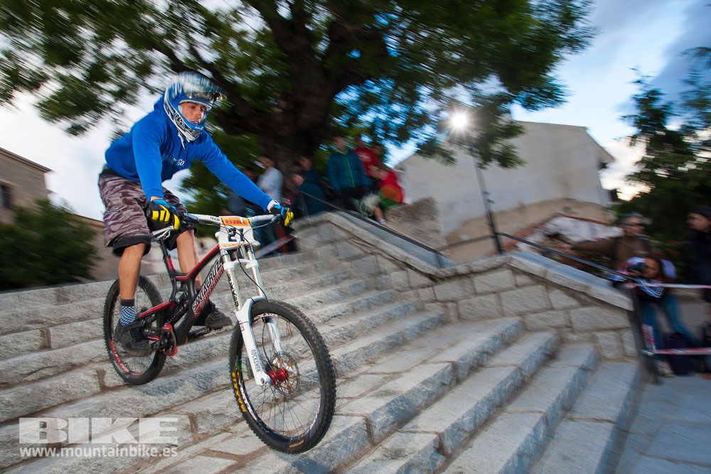 Descenso nocturno Test The Best 2014-1