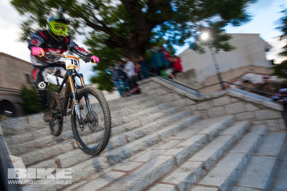 Descenso nocturno Test The Best 2014-1