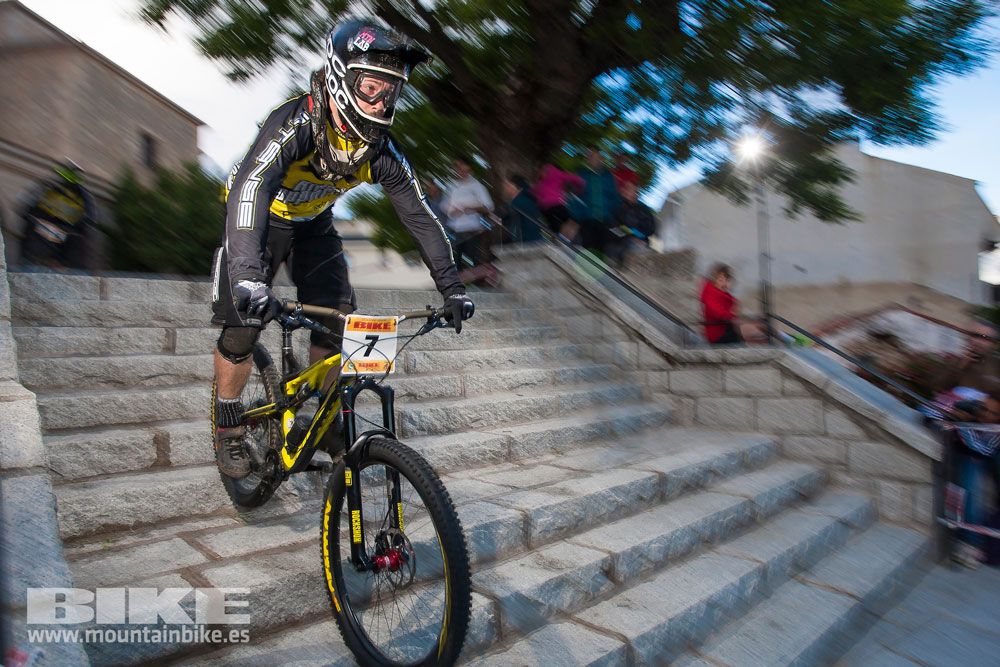 Descenso nocturno Test The Best 2014-1