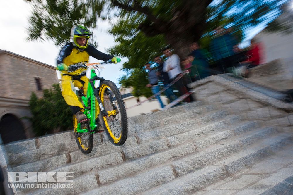 Descenso nocturno Test The Best 2014-1