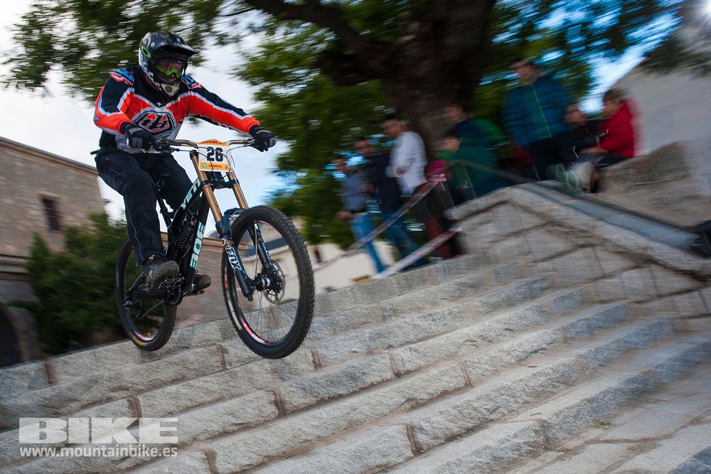 Descenso nocturno Test The Best 2014-1