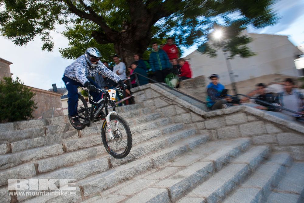 Descenso nocturno Test The Best 2014-1