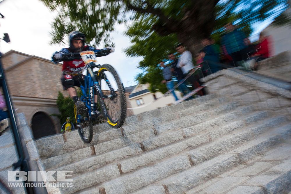 Descenso nocturno Test The Best 2014-1