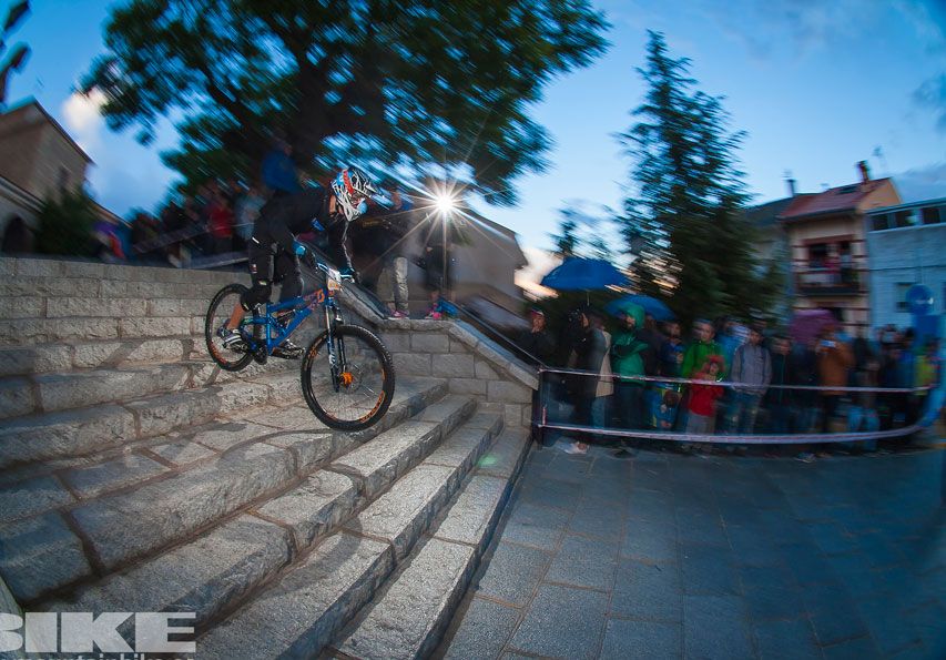 Descenso nocturno Test The Best 2014-1