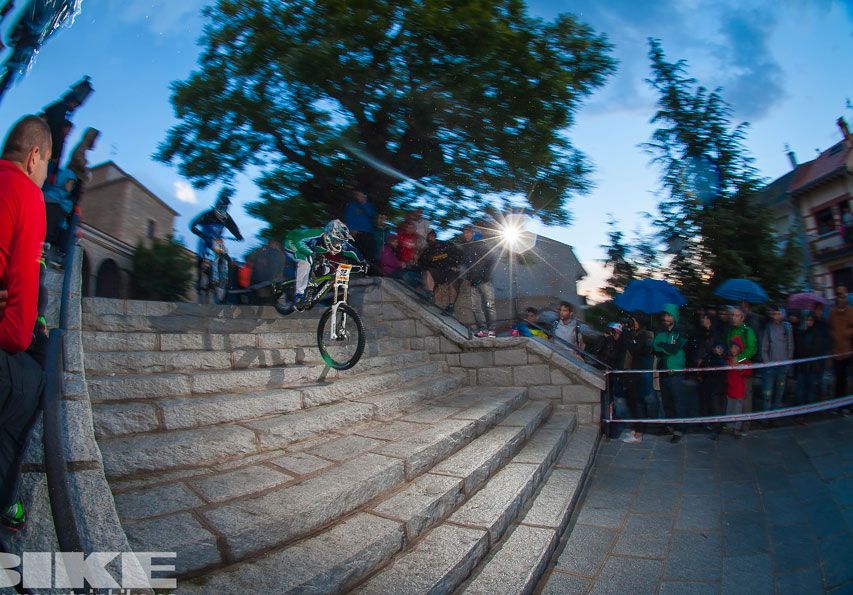 Descenso nocturno Test The Best 2014-1