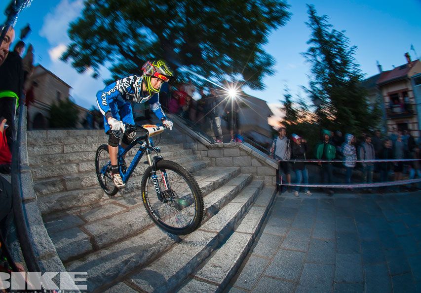 Descenso nocturno Test The Best 2014-1