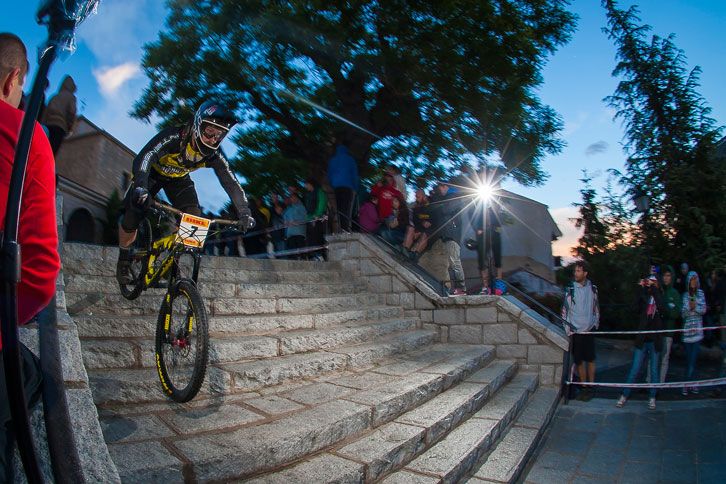 Descenso nocturno Test The Best 2014-1