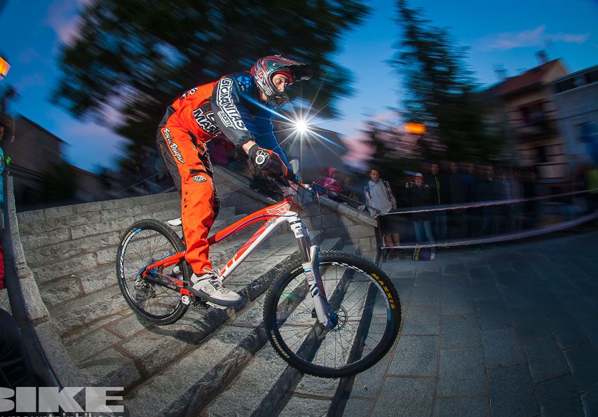 Descenso nocturno Test The Best 2014-1