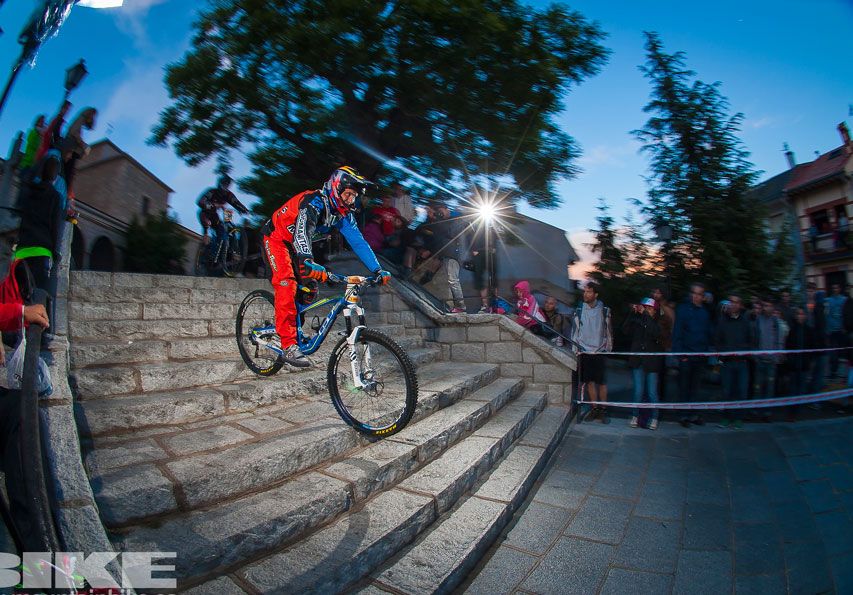 Descenso nocturno Test The Best 2014-1