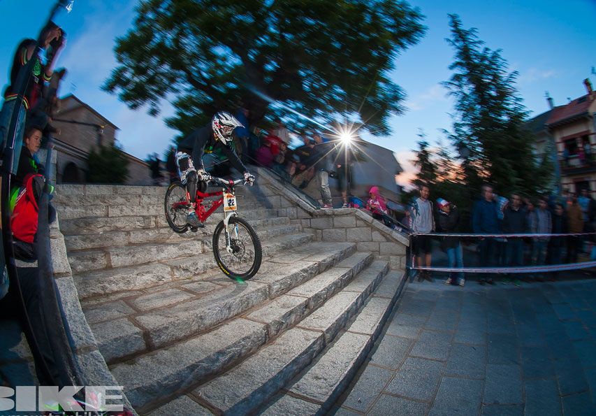 Descenso nocturno Test The Best 2014-1