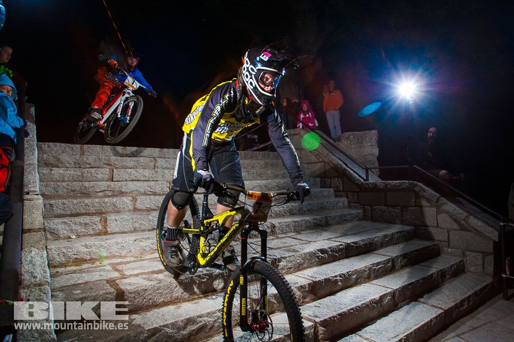 Descenso nocturno Test The Best 2014-1