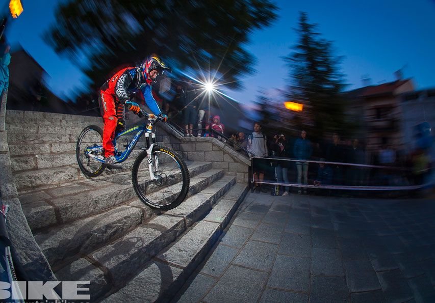 Descenso nocturno Test The Best 2014-1