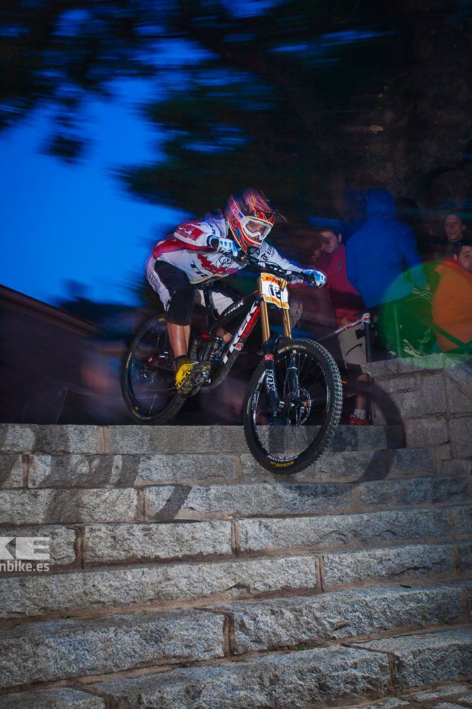 Descenso nocturno Test The Best 2014-1