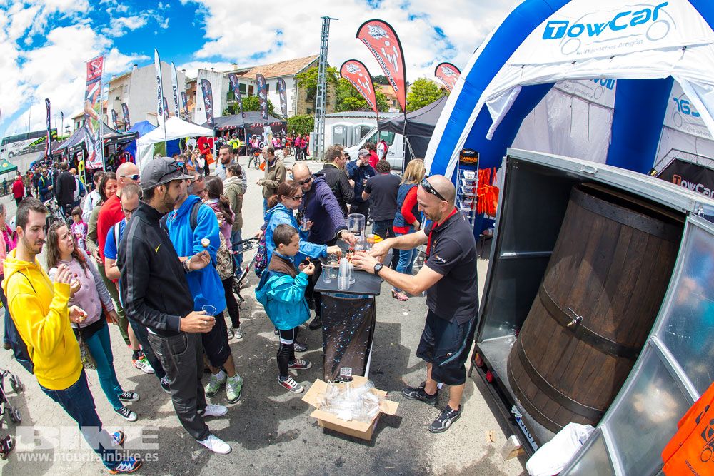 Zona Expo y exhibiciones Test The Best 2014-1