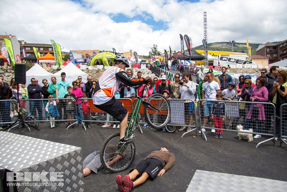 Zona Expo y exhibiciones Test The Best 2014-1