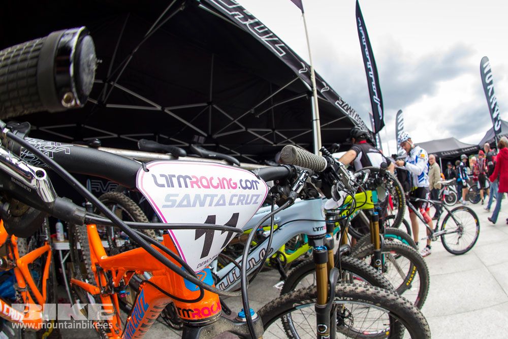 Zona Expo y exhibiciones Test The Best 2014-2