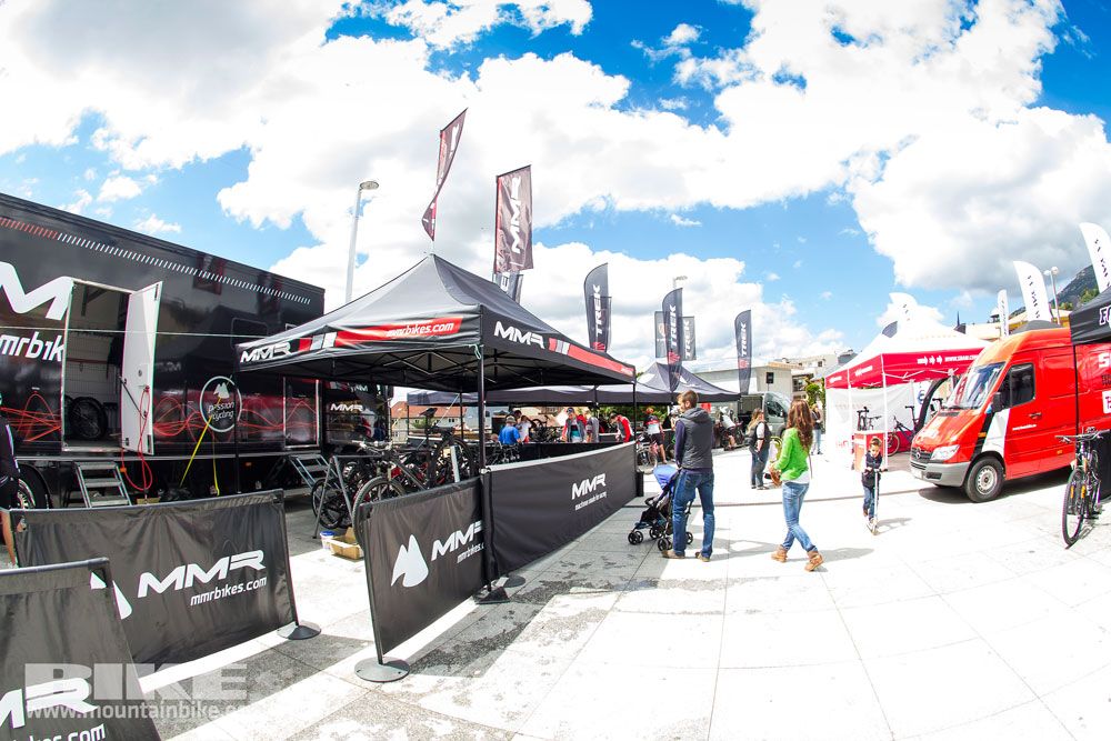 Zona Expo y exhibiciones Test The Best 2014-2