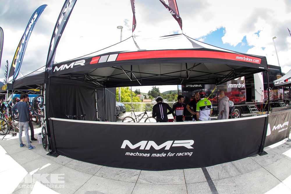 Zona Expo y exhibiciones Test The Best 2014-2