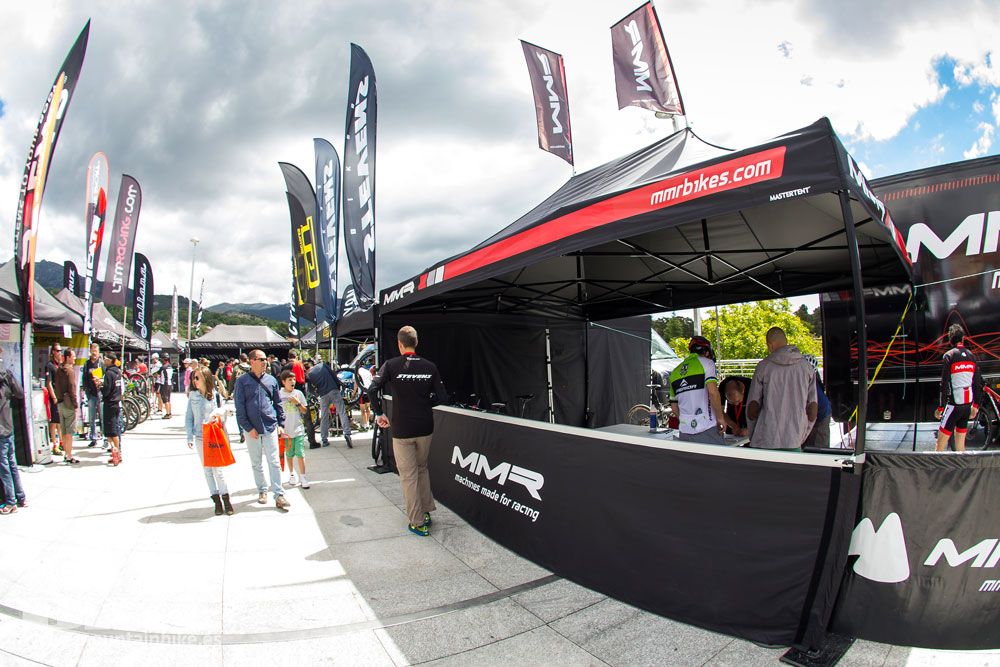 Zona Expo y exhibiciones Test The Best 2014-2