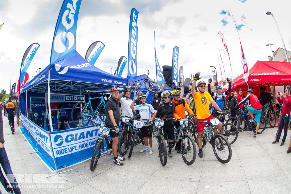 Zona Expo y exhibiciones Test The Best 2014-2