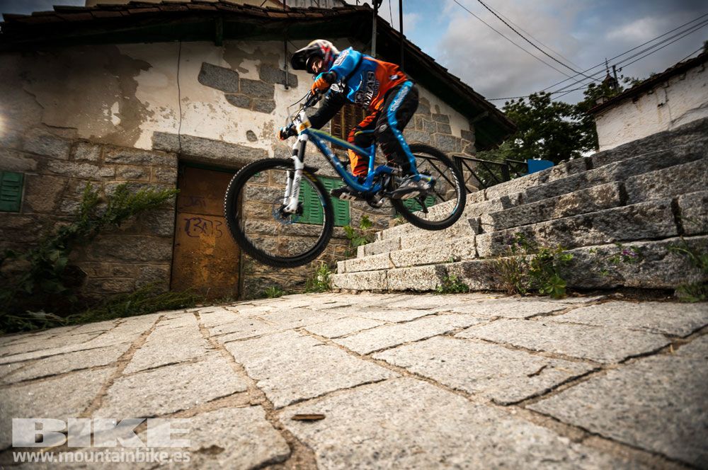 Descenso nocturno Test The Best 2014-2