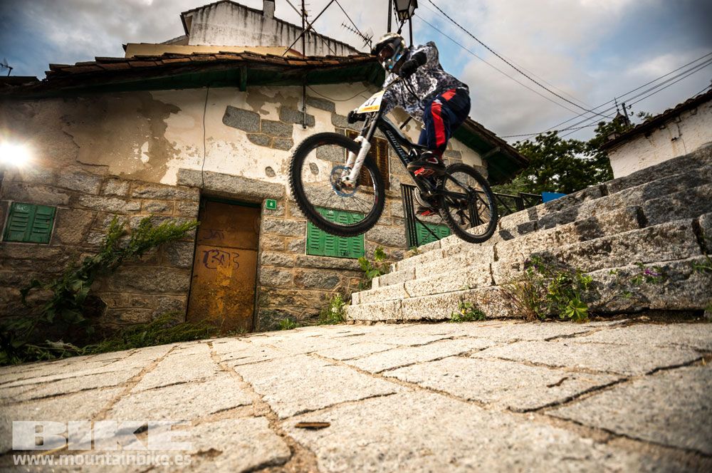 Descenso nocturno Test The Best 2014-2