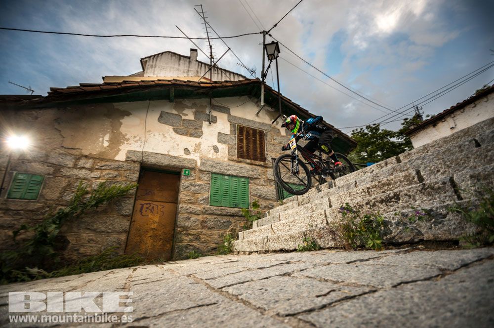 Descenso nocturno Test The Best 2014-2
