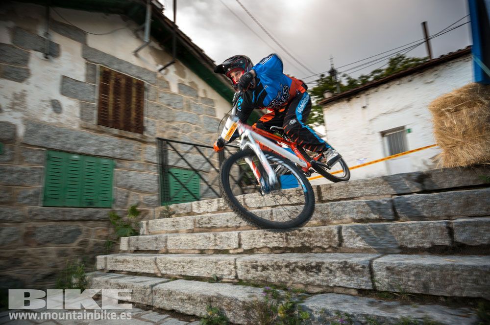 Descenso nocturno Test The Best 2014-2