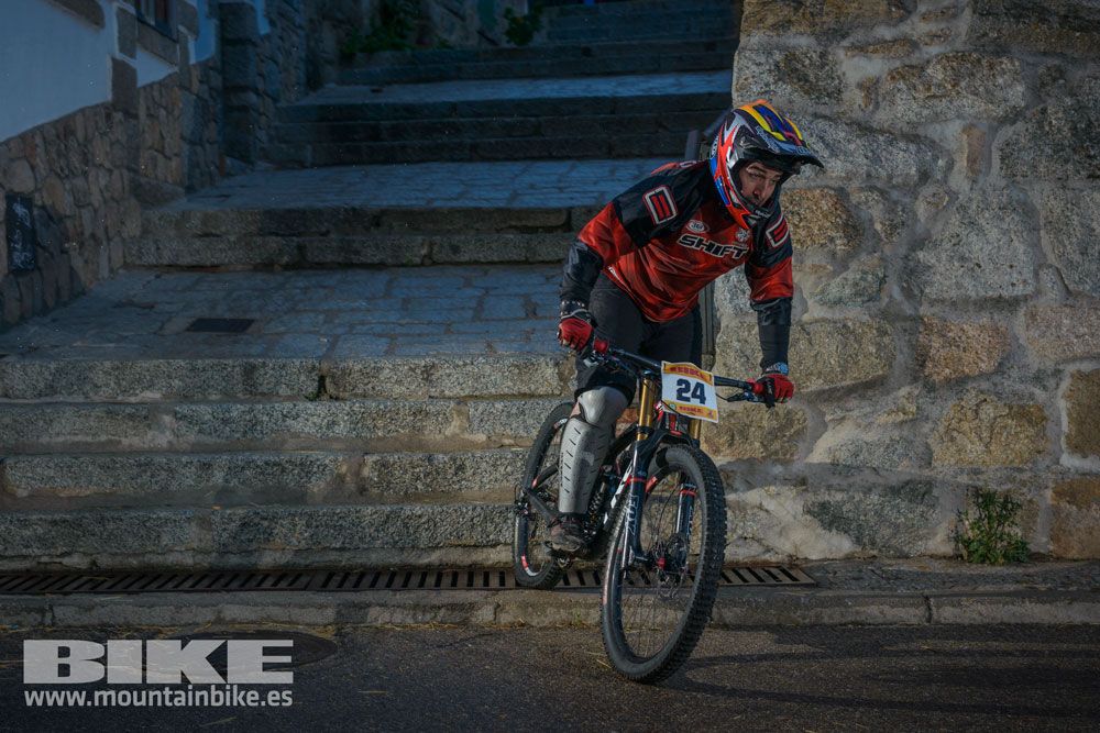 Descenso nocturno Test The Best 2014-3