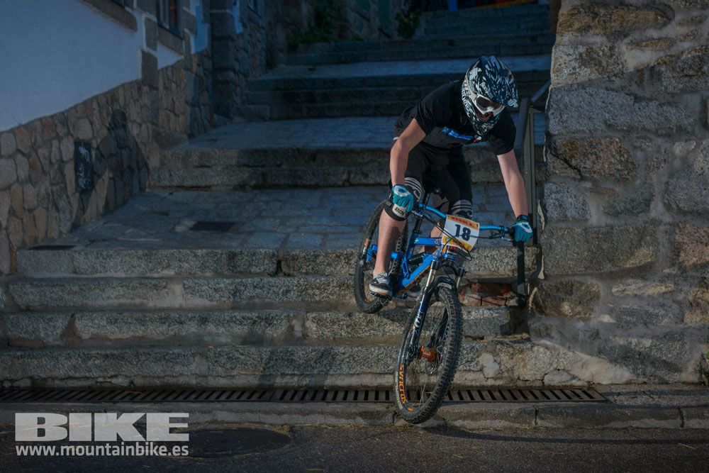Descenso nocturno Test The Best 2014-3