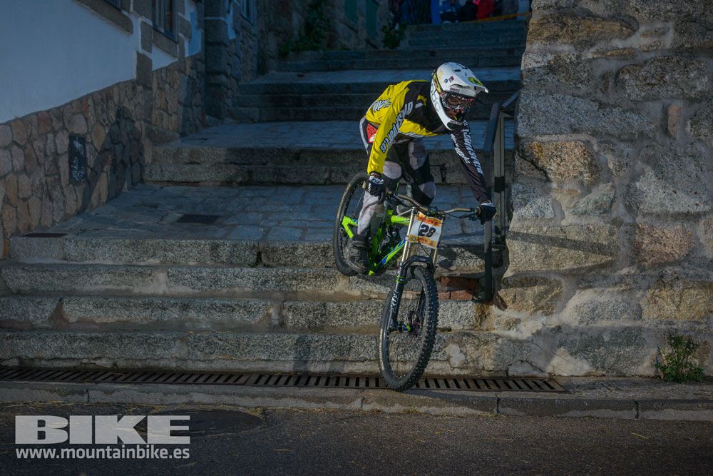 Descenso nocturno Test The Best 2014-3