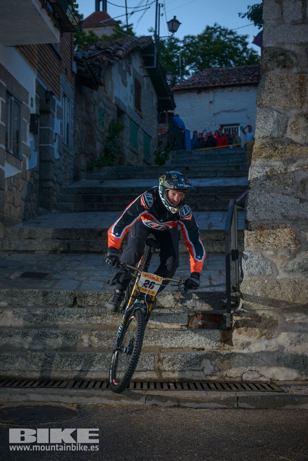 Descenso nocturno Test The Best 2014-3
