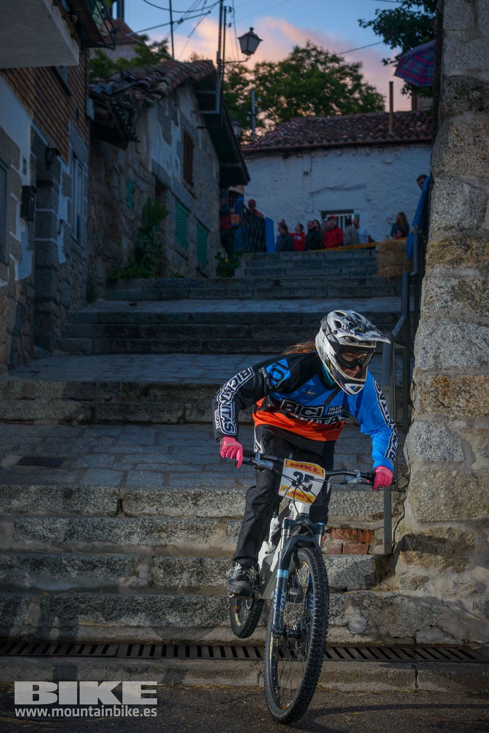Descenso nocturno Test The Best 2014-3