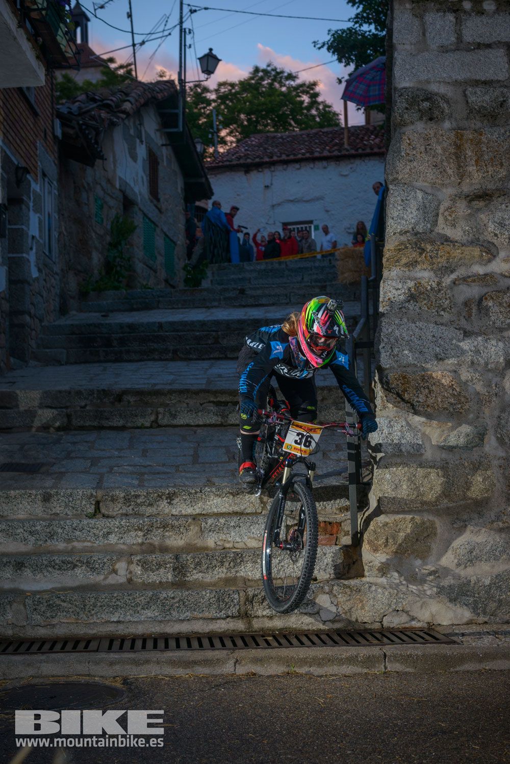 Descenso nocturno Test The Best 2014-3