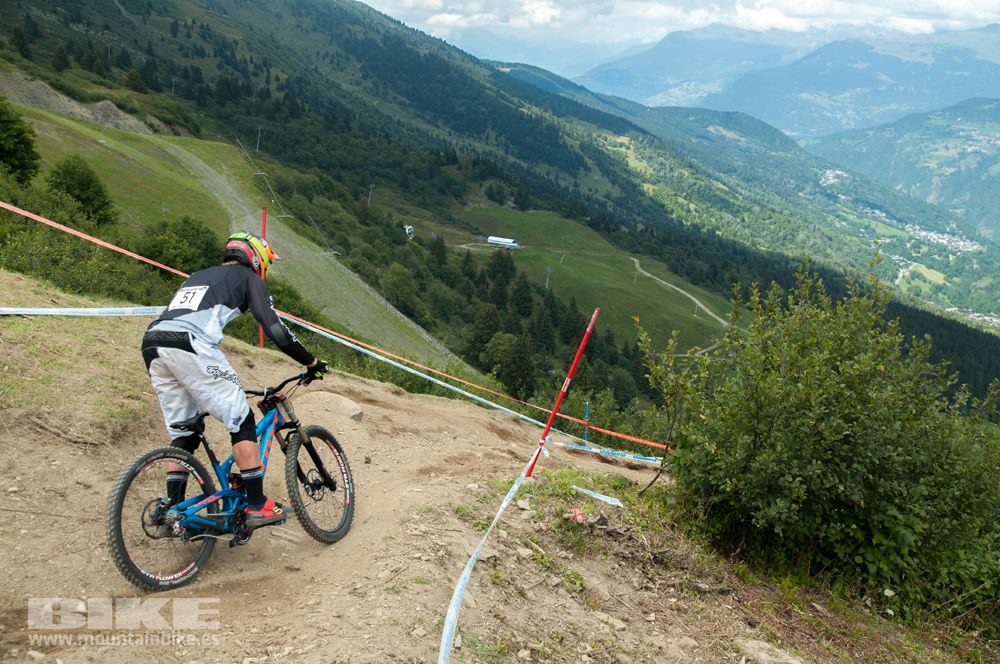 Copa del Mundo DH Meribel 2014