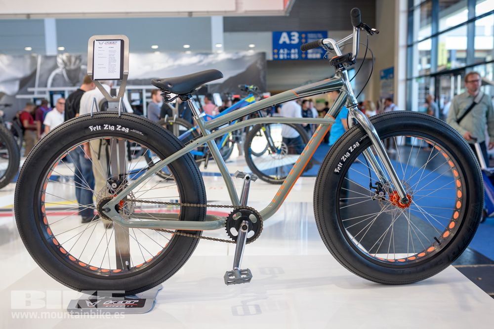 Eurobike 2014: Fat Bikes