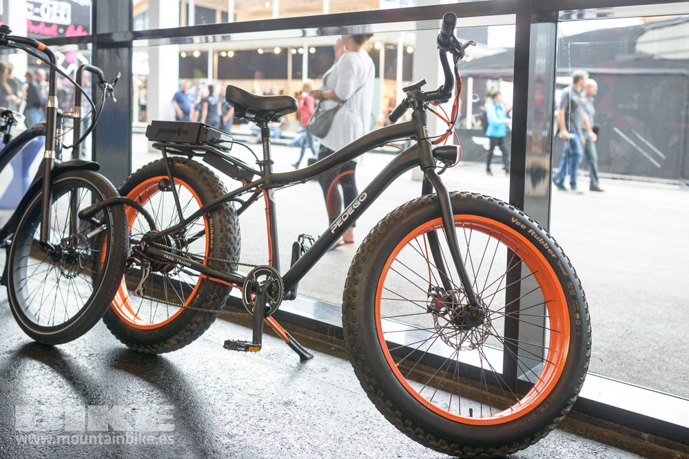 Eurobike 2014: Fat Bikes
