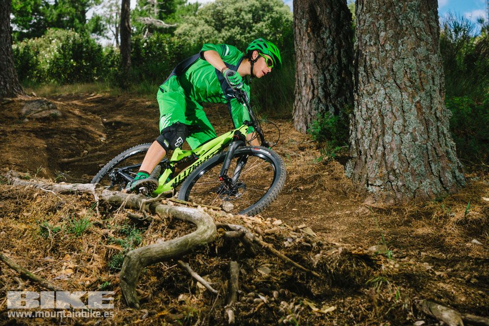Specialized Stumpjumper FSR Expert Carbon 650B