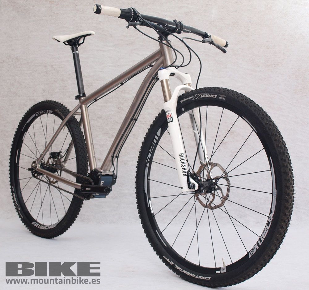 Gama Axxis Pinion 2015