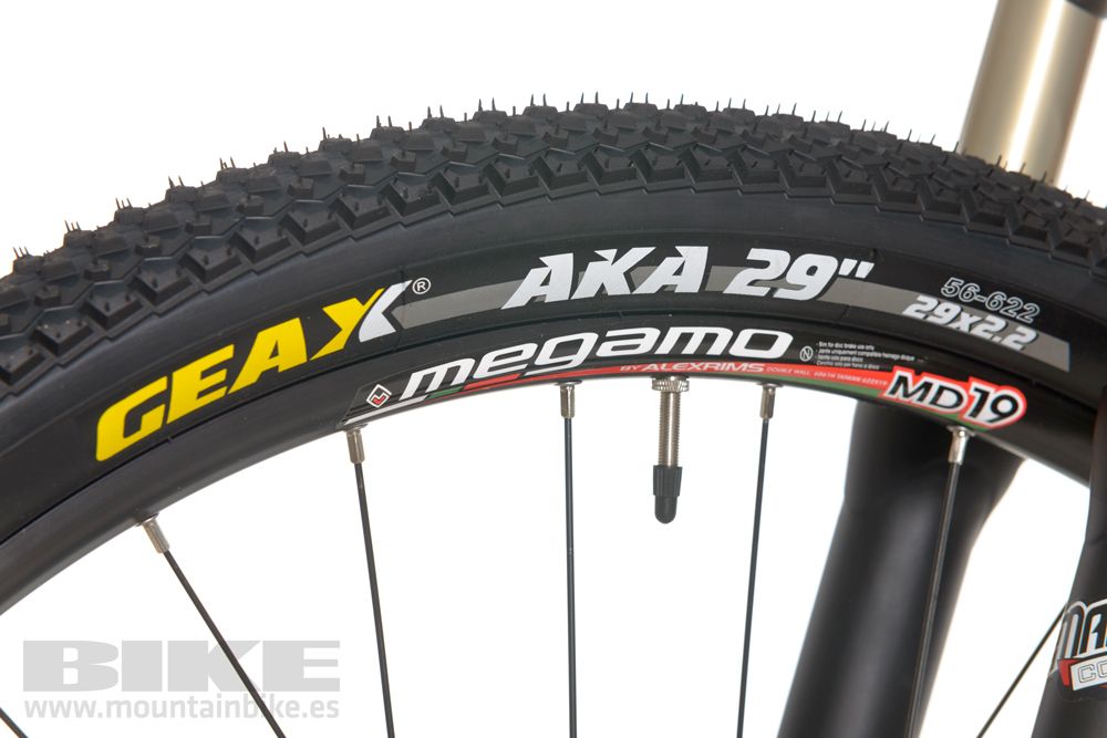Prueba Megamo Natural 10 2015