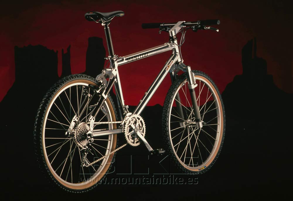Bicis históricas: Manitou Full Suspended 1992