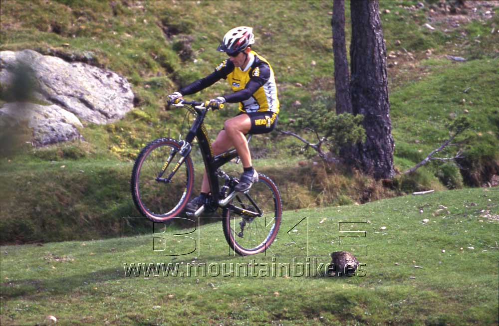 Bicis históricas: Cannondale Super V Raven 1997