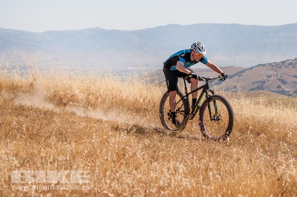 Toma de contacto Trek Stache 2016: La Nueva Dimensión