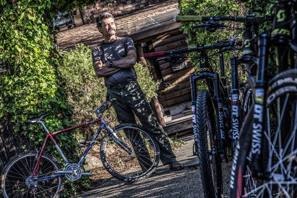 Vídeo: Nino Schurter. #HuntForGlory. Cap. 5 (Making-of)