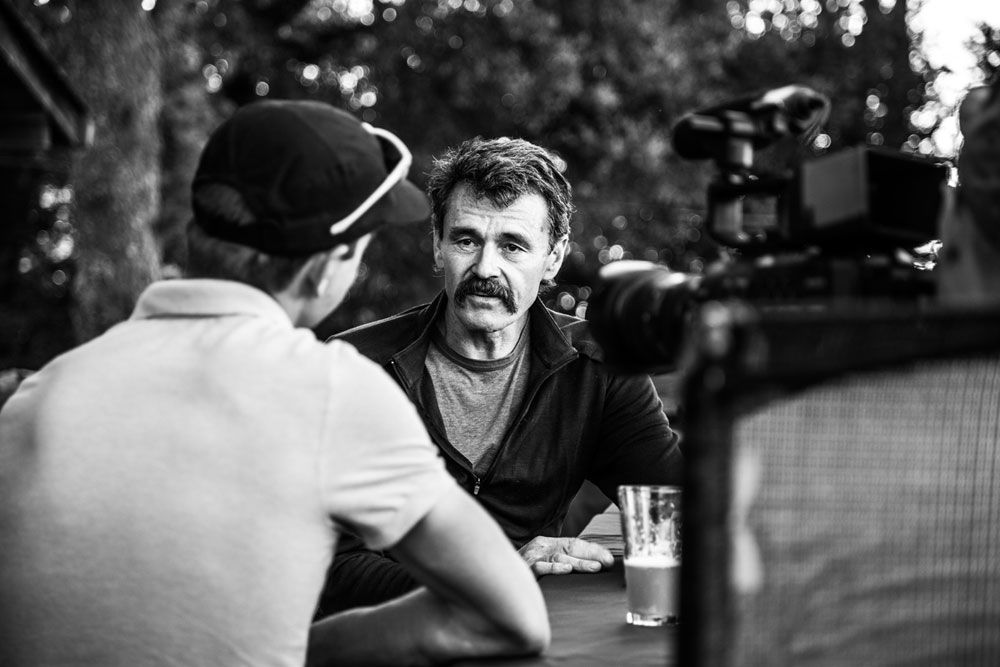 Vídeo: Nino Schurter. #HuntForGlory. Cap. 5 (Making-of)