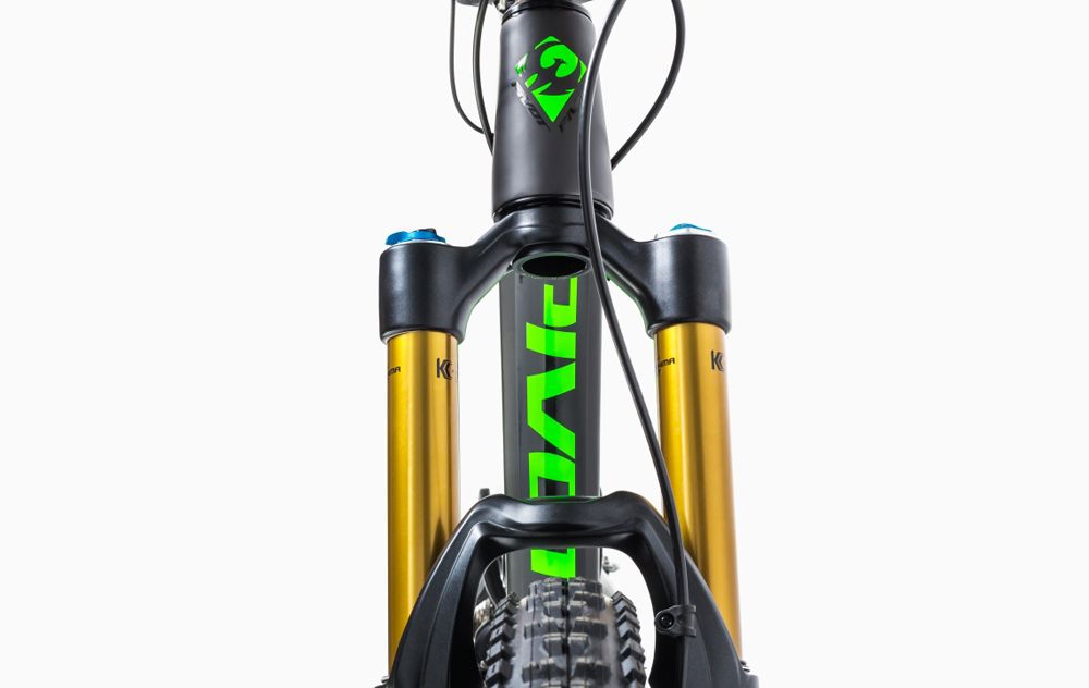 Pivot Mach 6 2016